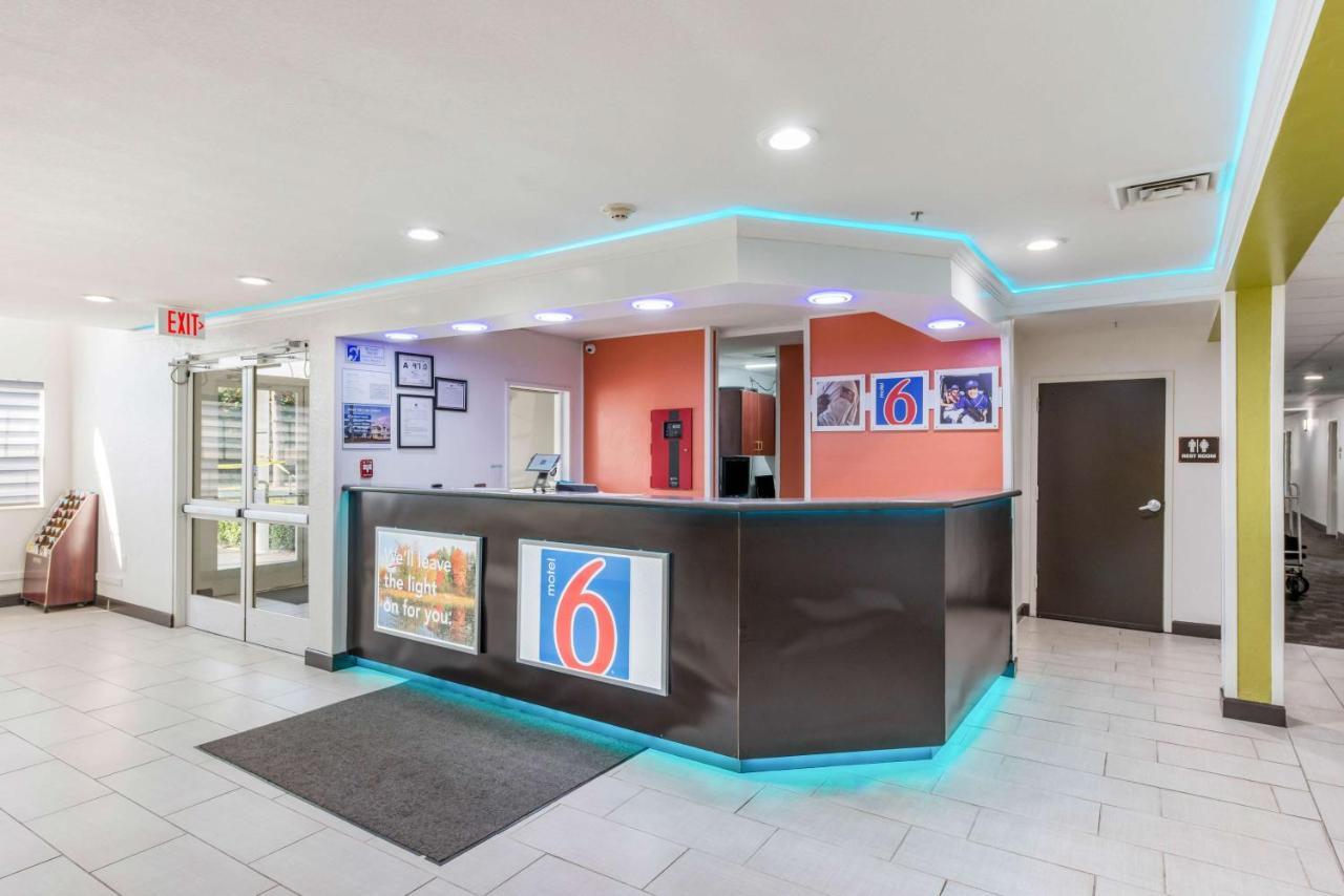 Motel 6-Gastonia Charlotte I-85 Екстериор снимка