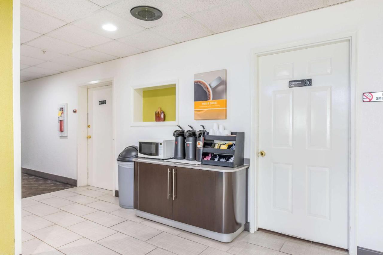Motel 6-Gastonia Charlotte I-85 Екстериор снимка